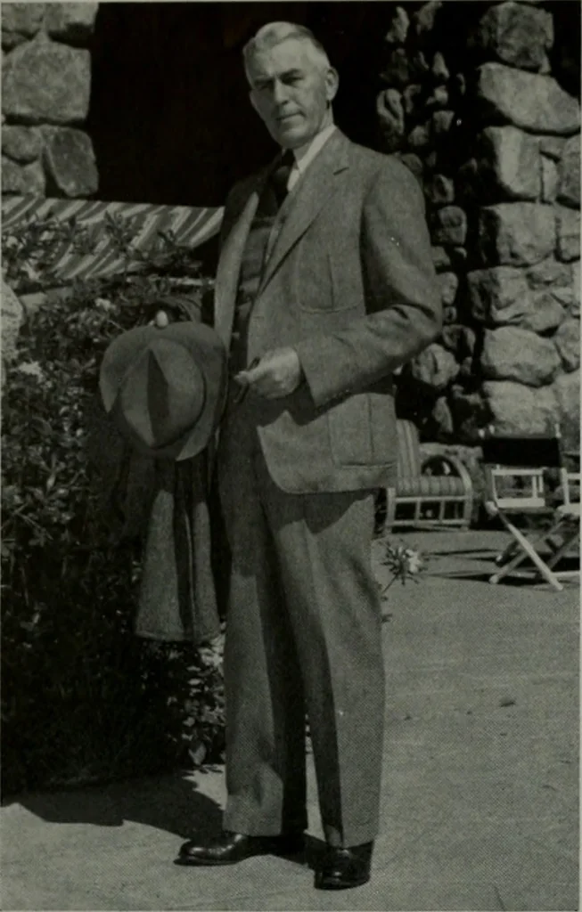An illustration from Architect and engineer, 1905, leaf 227