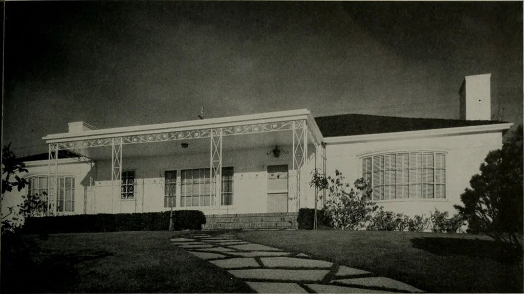 An illustration from Architect and engineer, 1905, leaf 300