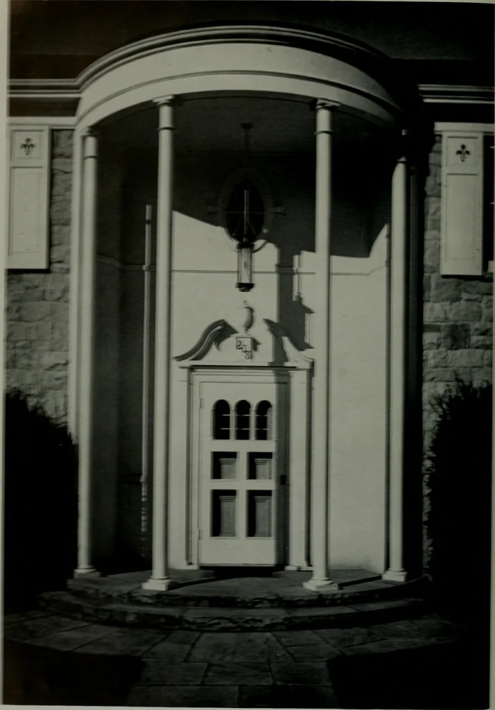 An illustration from Architect and engineer, 1905, leaf 347