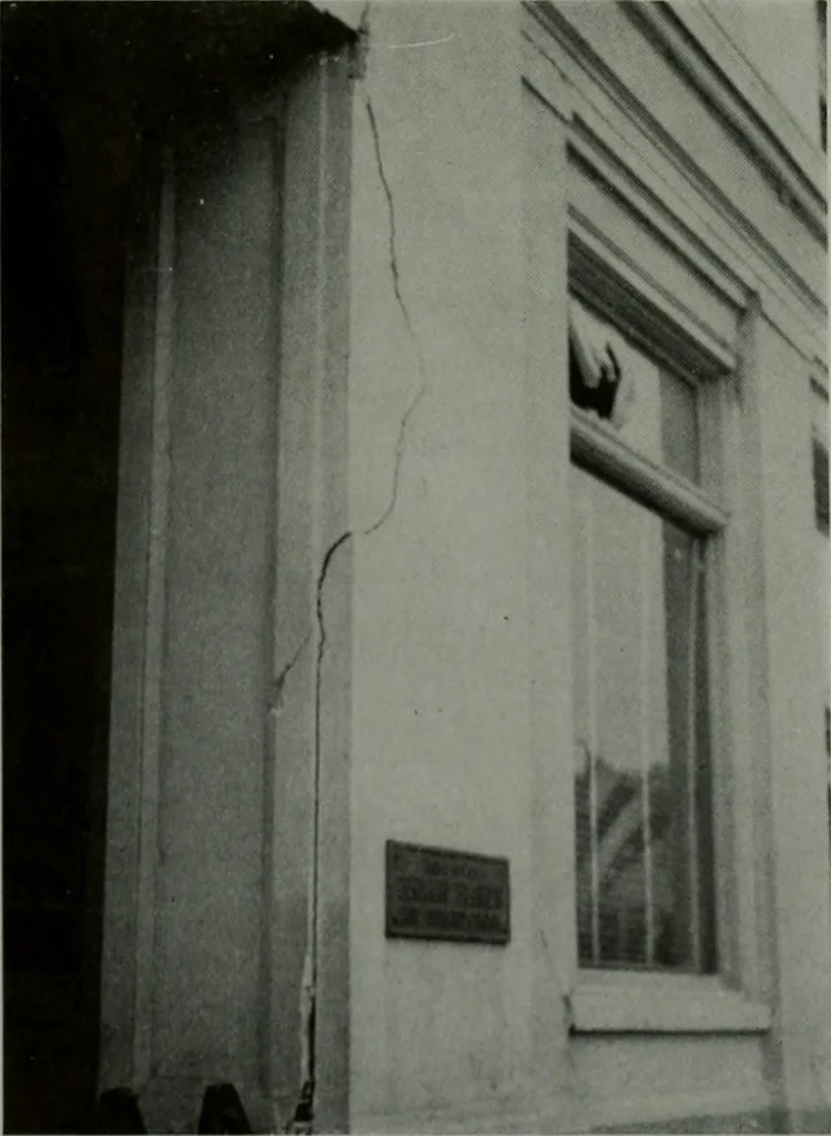 An illustration from Architect and engineer, 1905, leaf 443