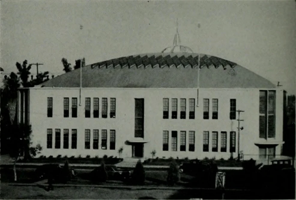 An illustration from Architect and engineer, 1905, leaf 251