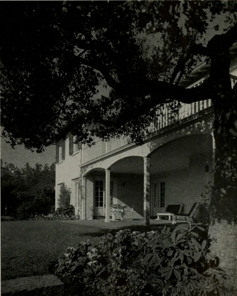An illustration from Architect and engineer, 1905, leaf 26