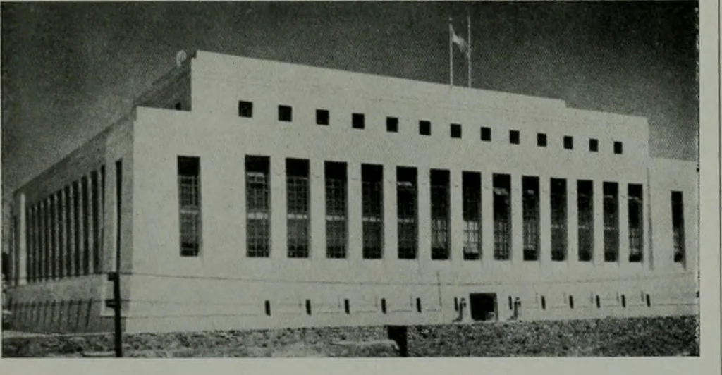 An illustration from Architect and engineer, 1905, leaf 313