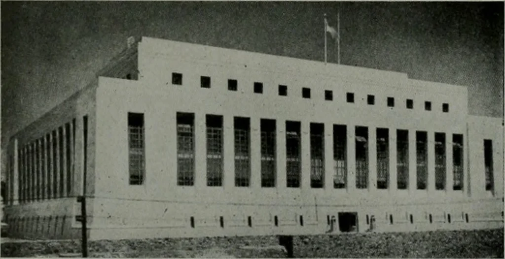 An illustration from Architect and engineer, 1905, leaf 379