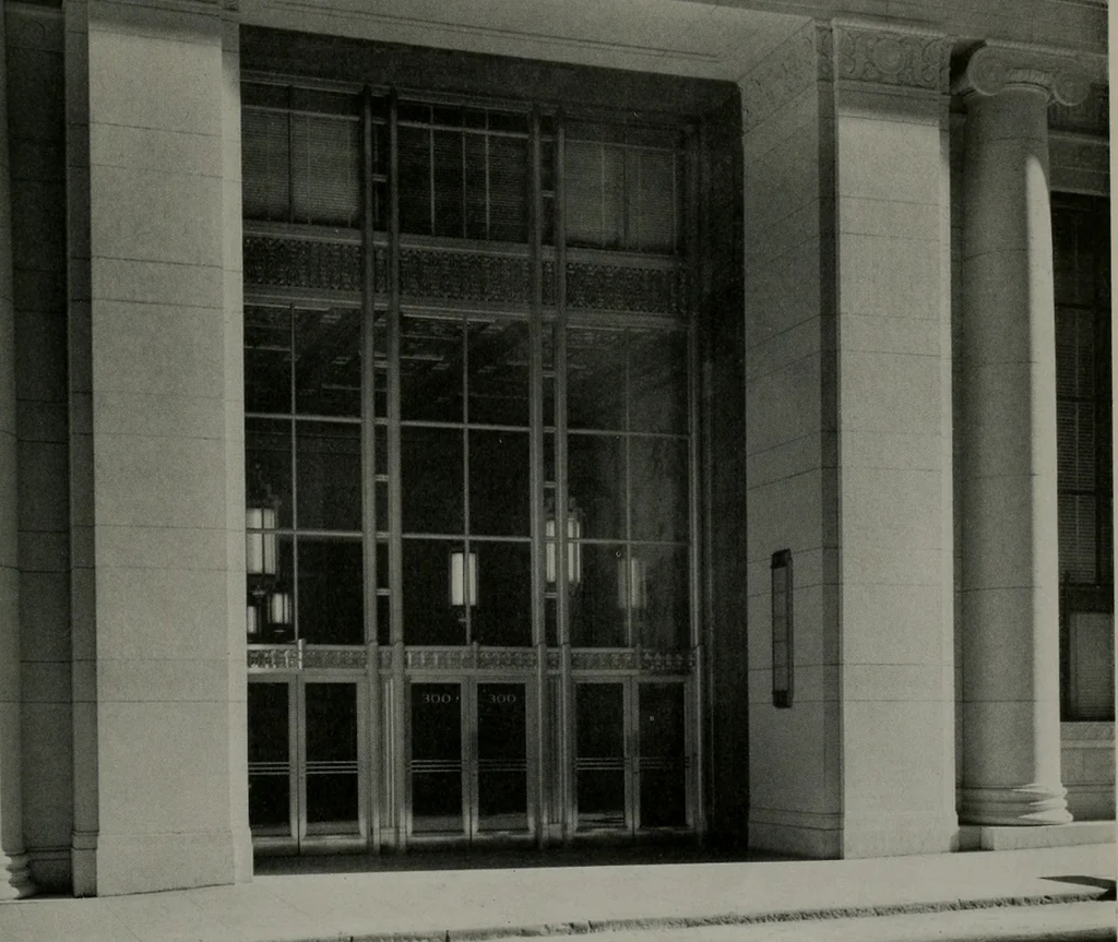 An illustration from Architect and engineer, 1905, leaf 386