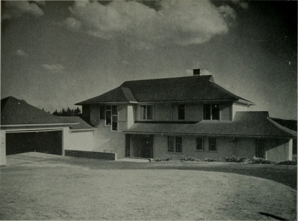 An illustration from Architect and engineer, 1905, leaf 153