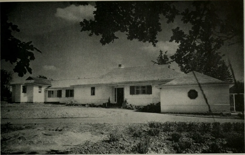 An illustration from Architect and engineer, 1905, leaf 156