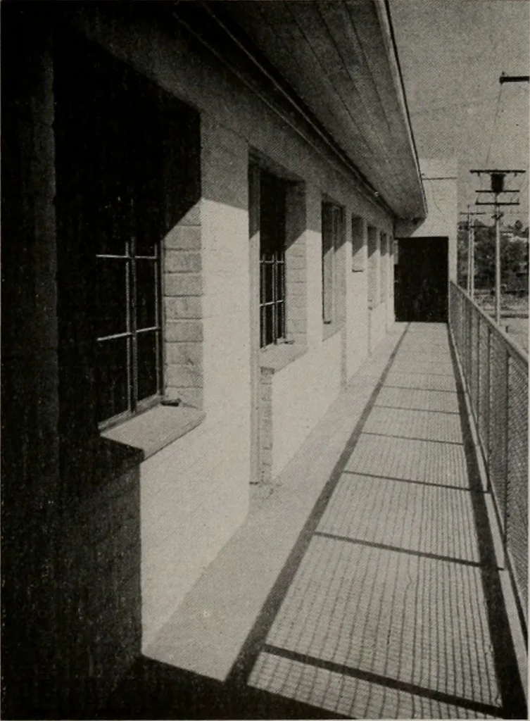 An illustration from Architect and engineer, 1905, leaf 204