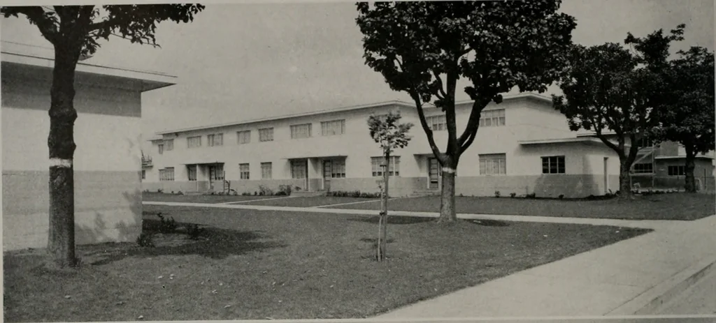An illustration from Architect and engineer, 1905, leaf 29