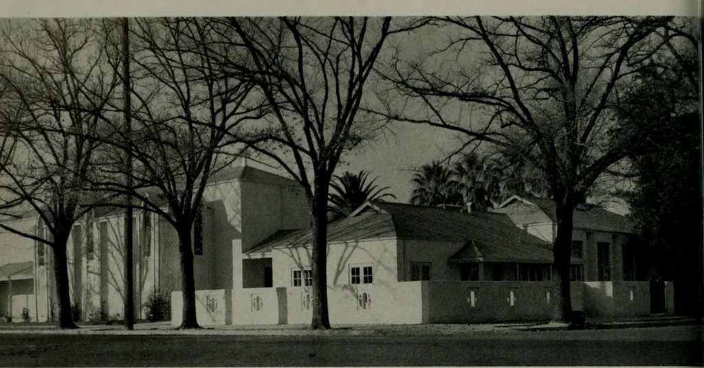 An illustration from Architect and engineer, 1905, leaf 329