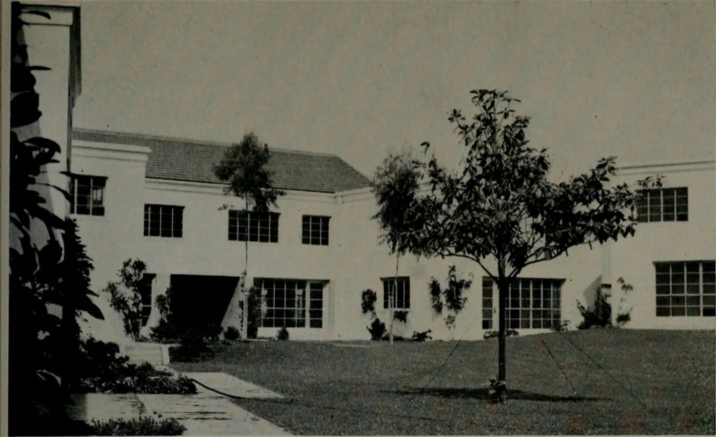 An illustration from Architect and engineer, 1905, leaf 380