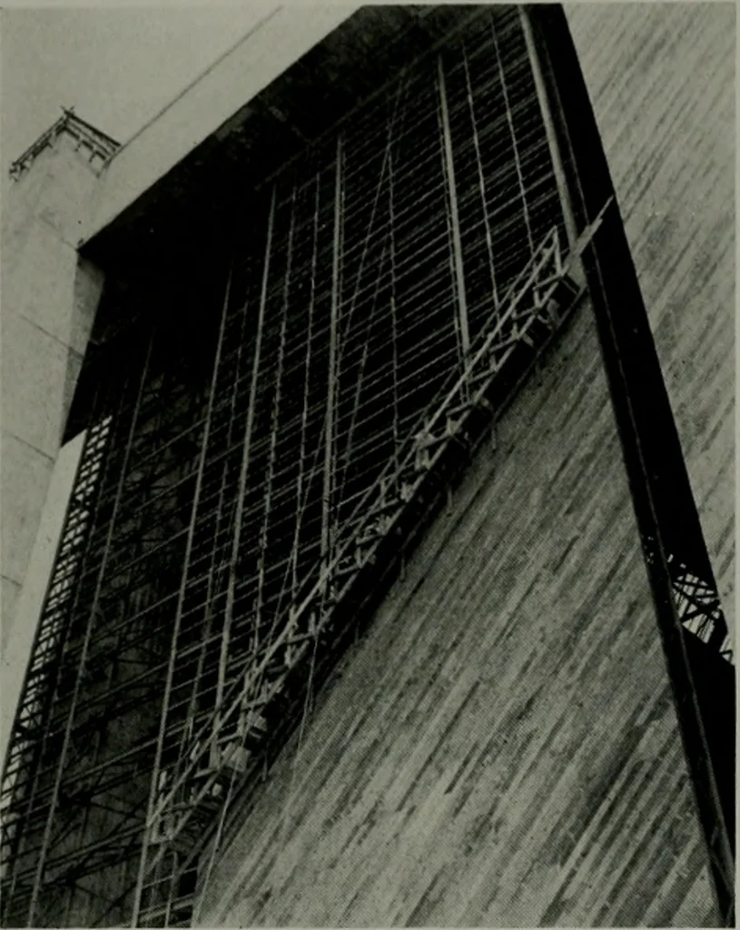 An illustration from Architect and engineer, 1905, leaf 391
