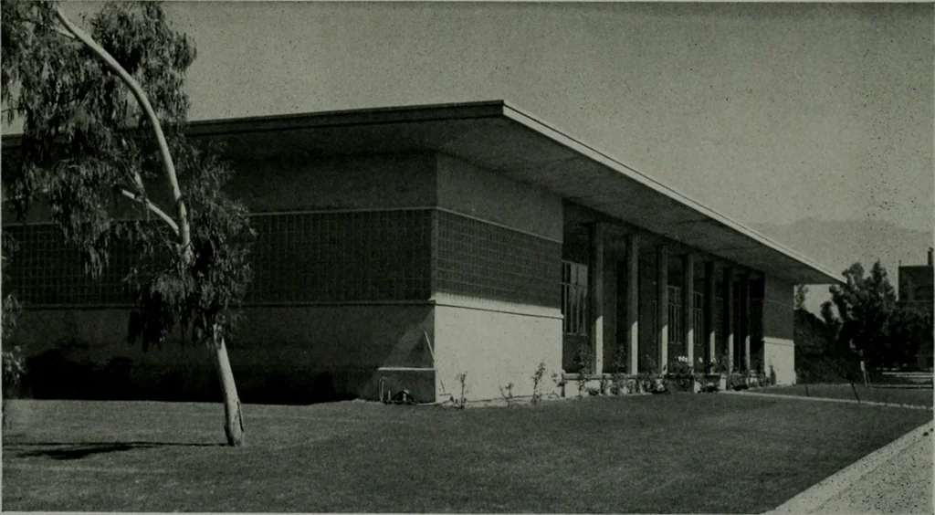An illustration from Architect and engineer, 1905, leaf 429