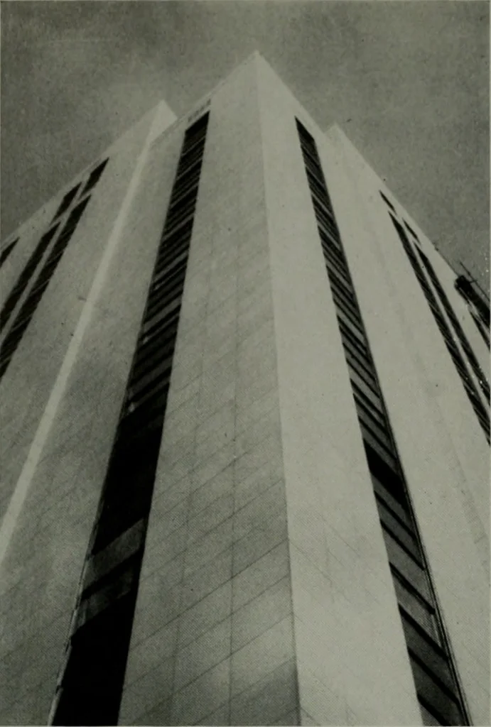 An illustration from Architect and engineer, 1905, leaf 131