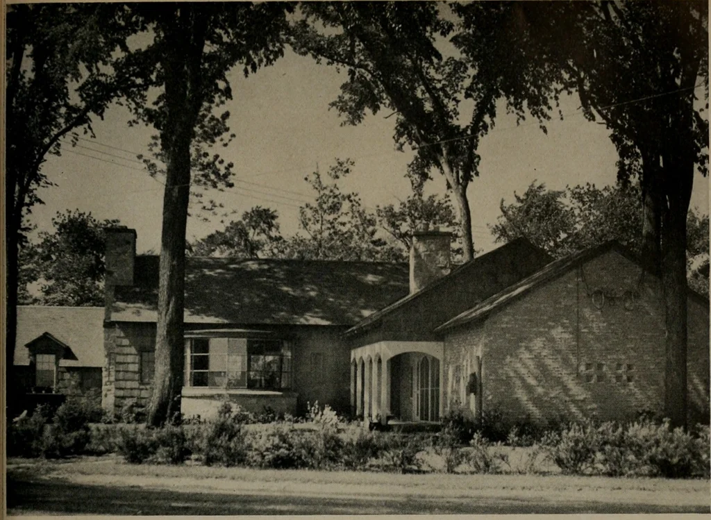 An illustration from Architect and engineer, 1905, leaf 232