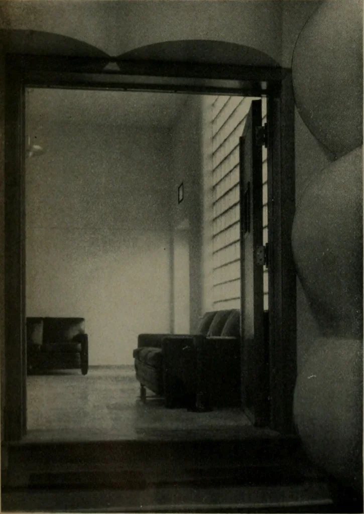 An illustration from Architect and engineer, 1905, leaf 237