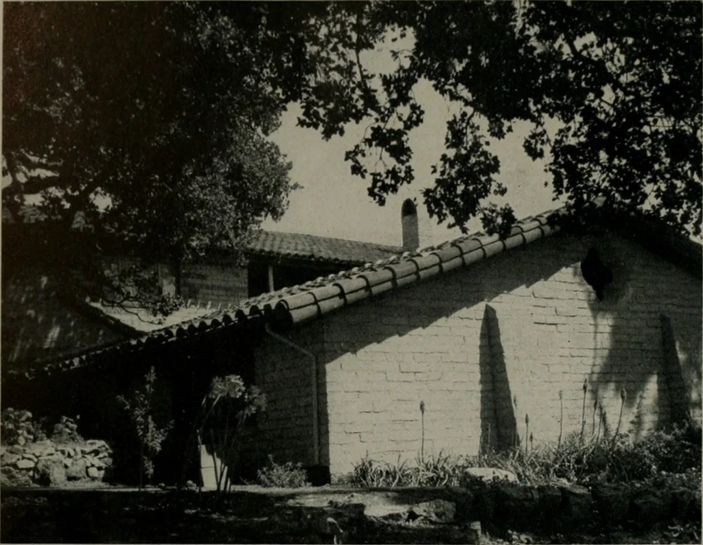 An illustration from Architect and engineer, 1905, leaf 341
