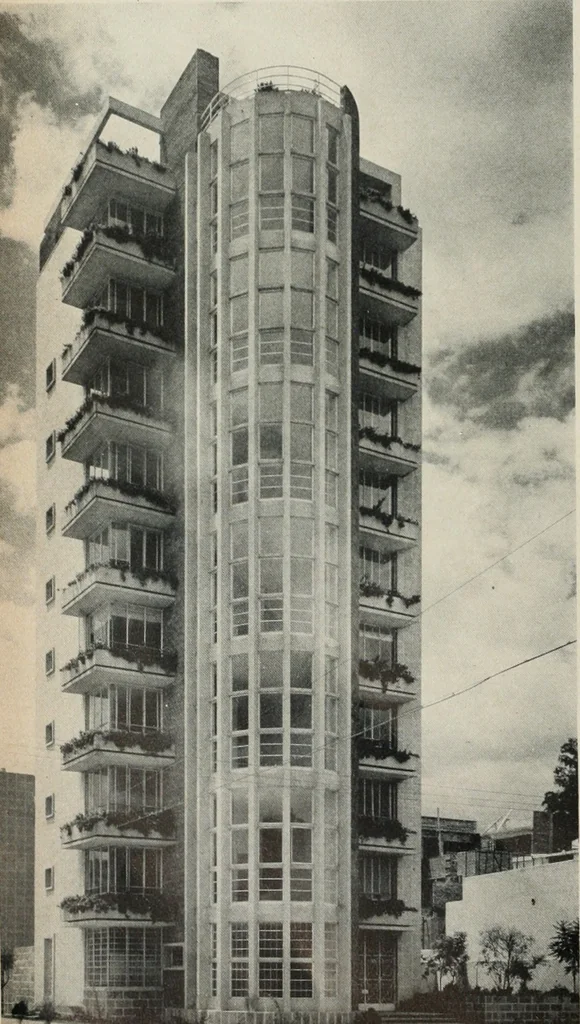 An illustration from Architect and engineer, 1905, leaf 27