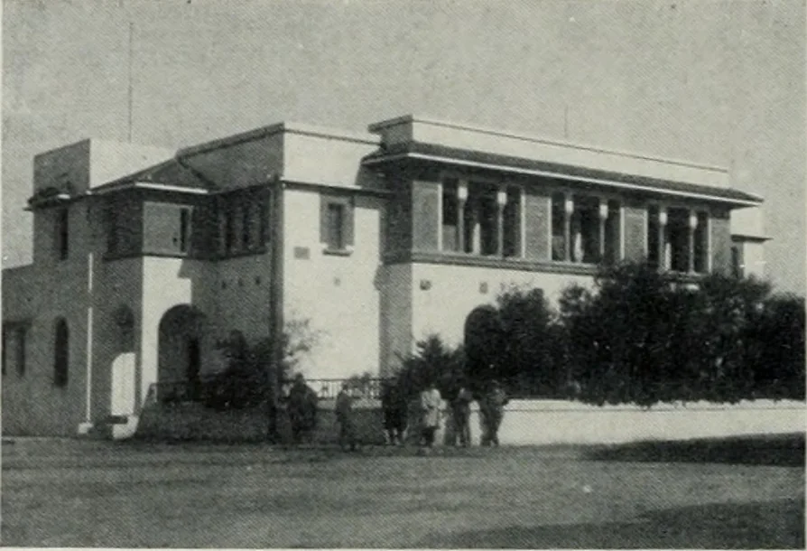 An illustration from Architect and engineer, 1905, leaf 443
