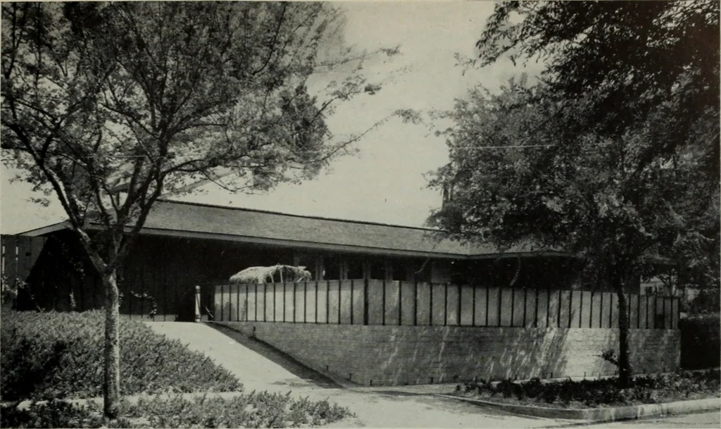 An illustration from Architect and engineer, 1905, leaf 24