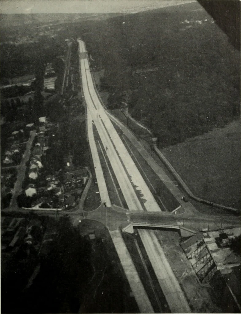 An illustration from Architect and engineer, 1905, leaf 274