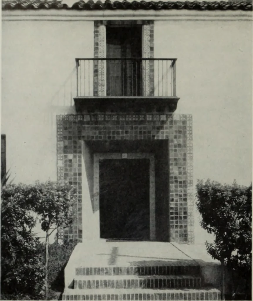 An illustration from Architect and engineer, 1905, leaf 451