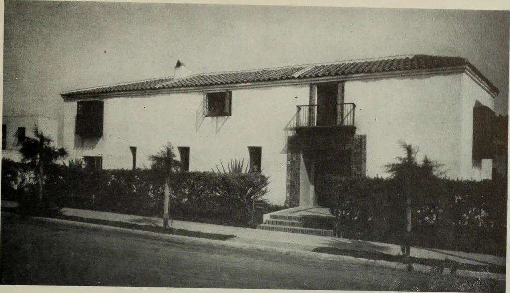 An illustration from Architect and engineer, 1905, leaf 452