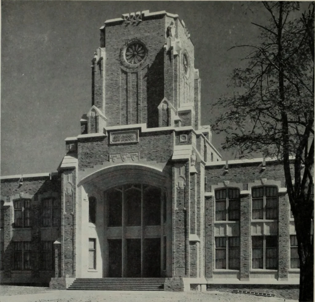An illustration from Architect and engineer, 1905, leaf 547