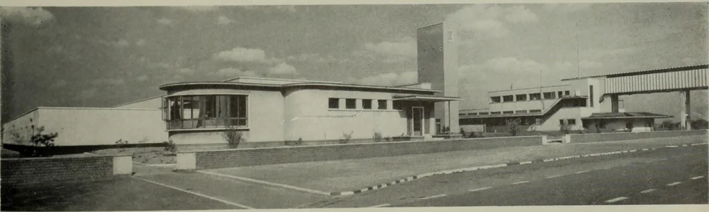 An illustration from Architect and engineer, 1905, leaf 558