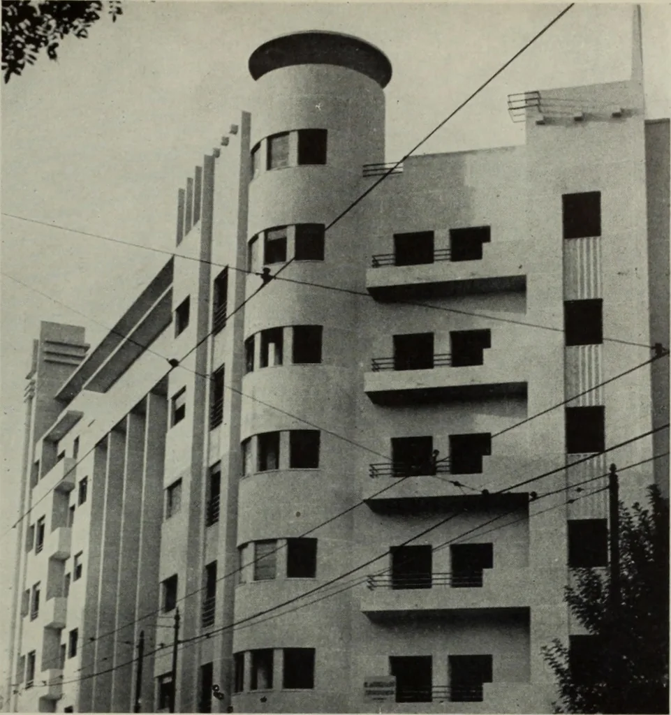 An illustration from Architect and engineer, 1905, leaf 74