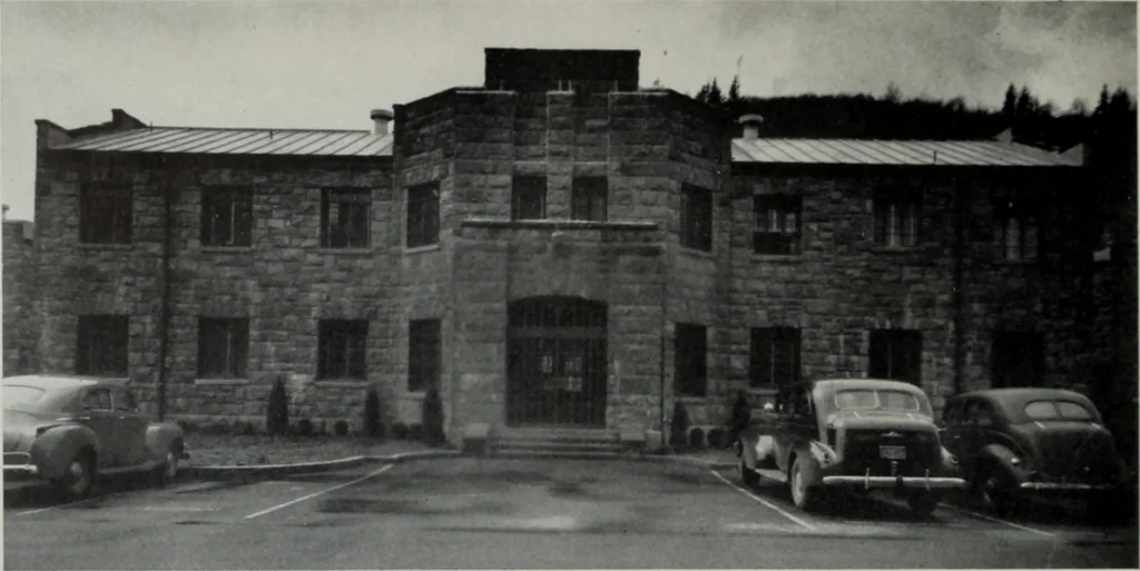 An illustration from Architect and engineer, 1905, leaf 503
