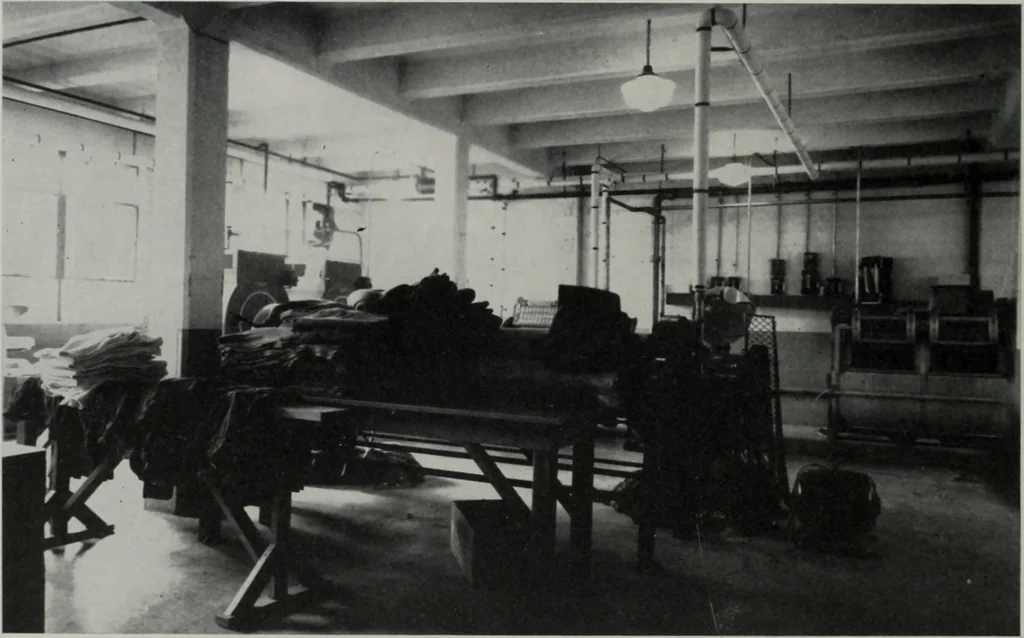An illustration from Architect and engineer, 1905, leaf 505