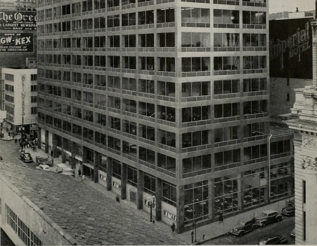 An illustration from Architect and engineer, 1905, leaf 156