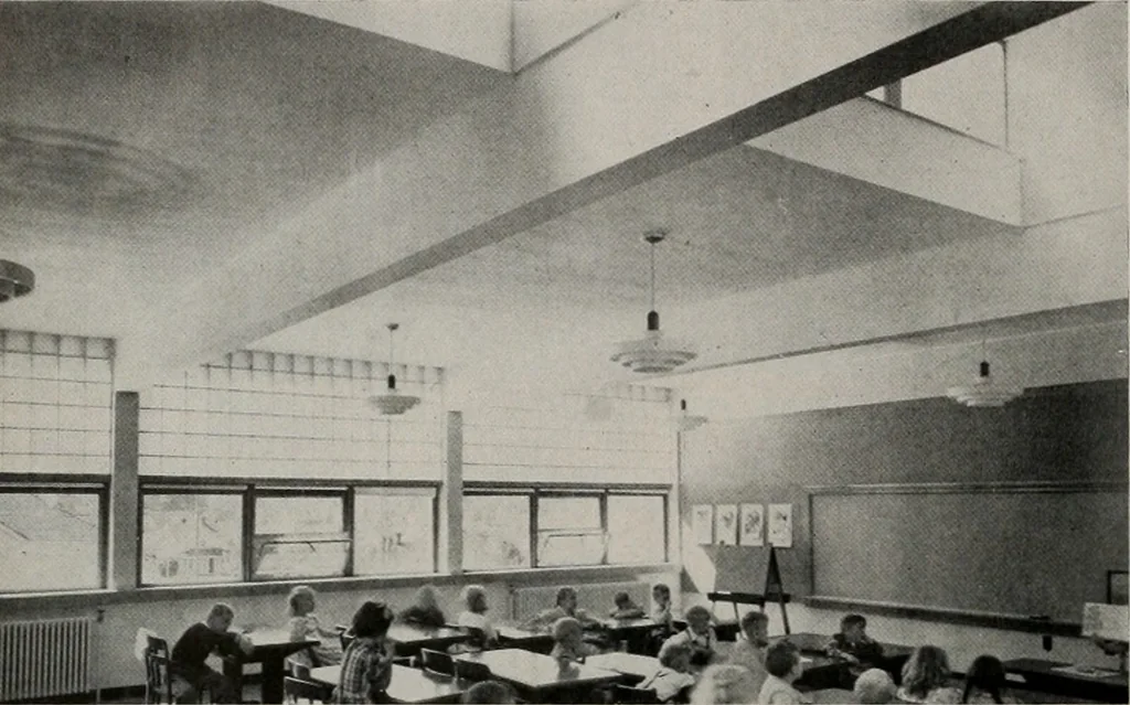 An illustration from Architect and engineer, 1905, leaf 163