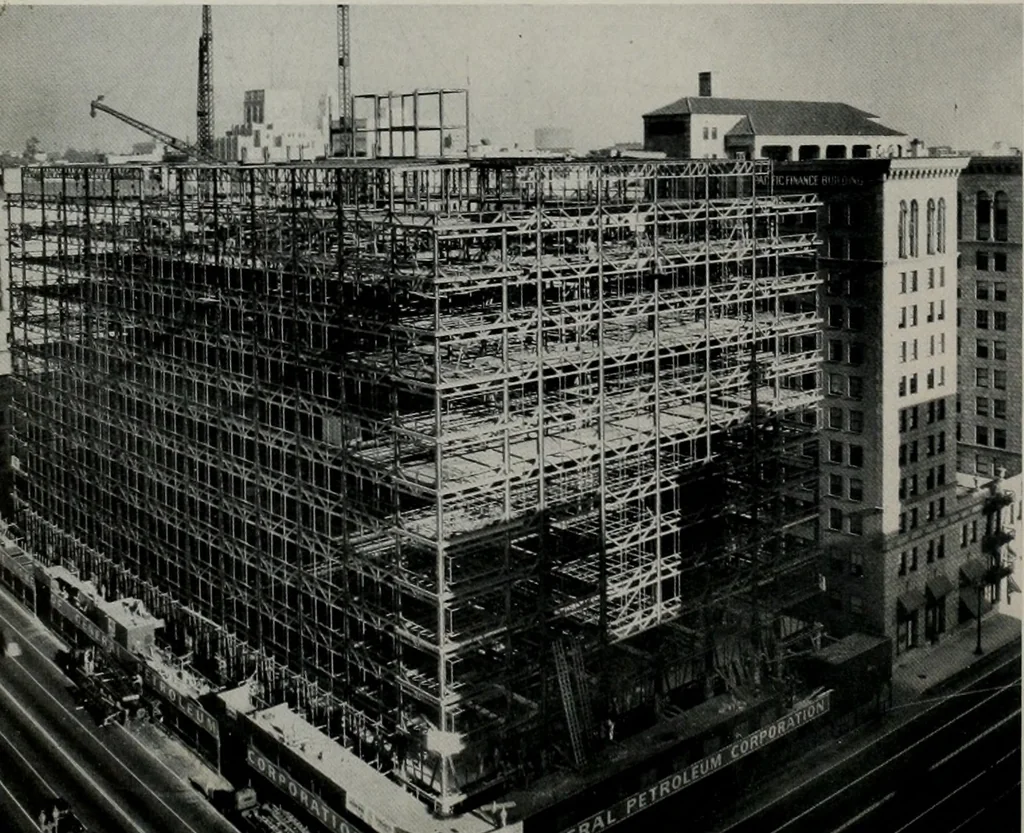 An illustration from Architect and engineer, 1905, leaf 257
