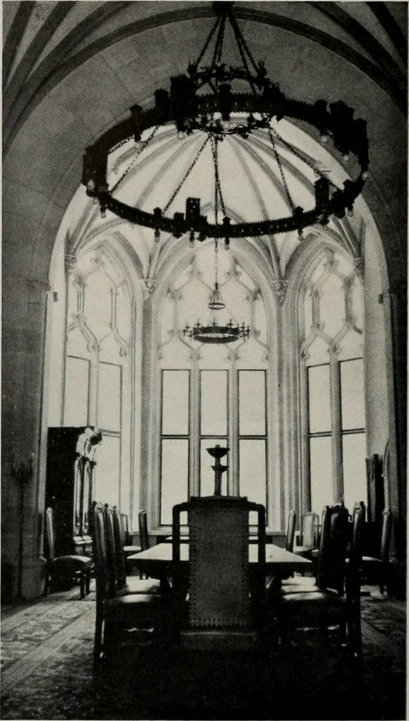 An illustration from Architect and engineer, 1905, leaf 451