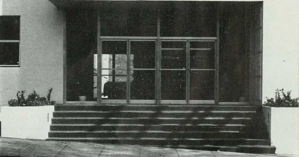 An illustration from Architect and engineer, 1905, leaf 30