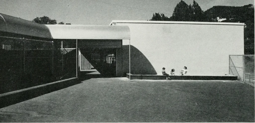 An illustration from Architect and engineer, 1905, leaf 461