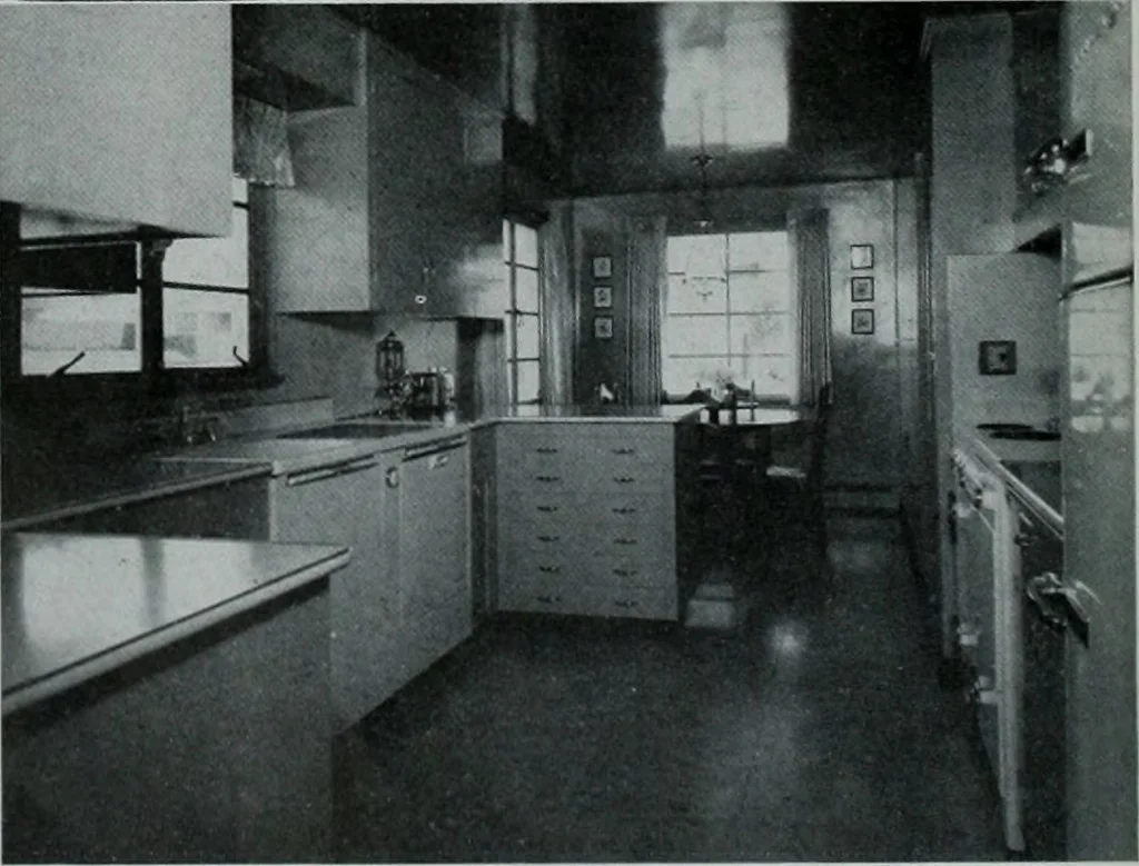 An illustration from Architect and engineer, 1905, leaf 161