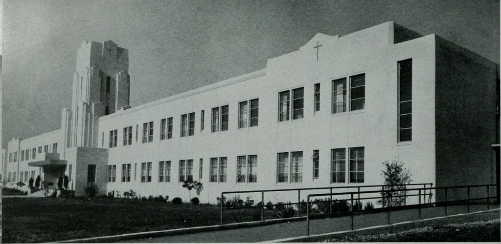 An illustration from Architect and engineer, 1905, leaf 361