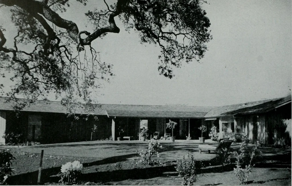 An illustration from Architect and engineer, 1905, leaf 452