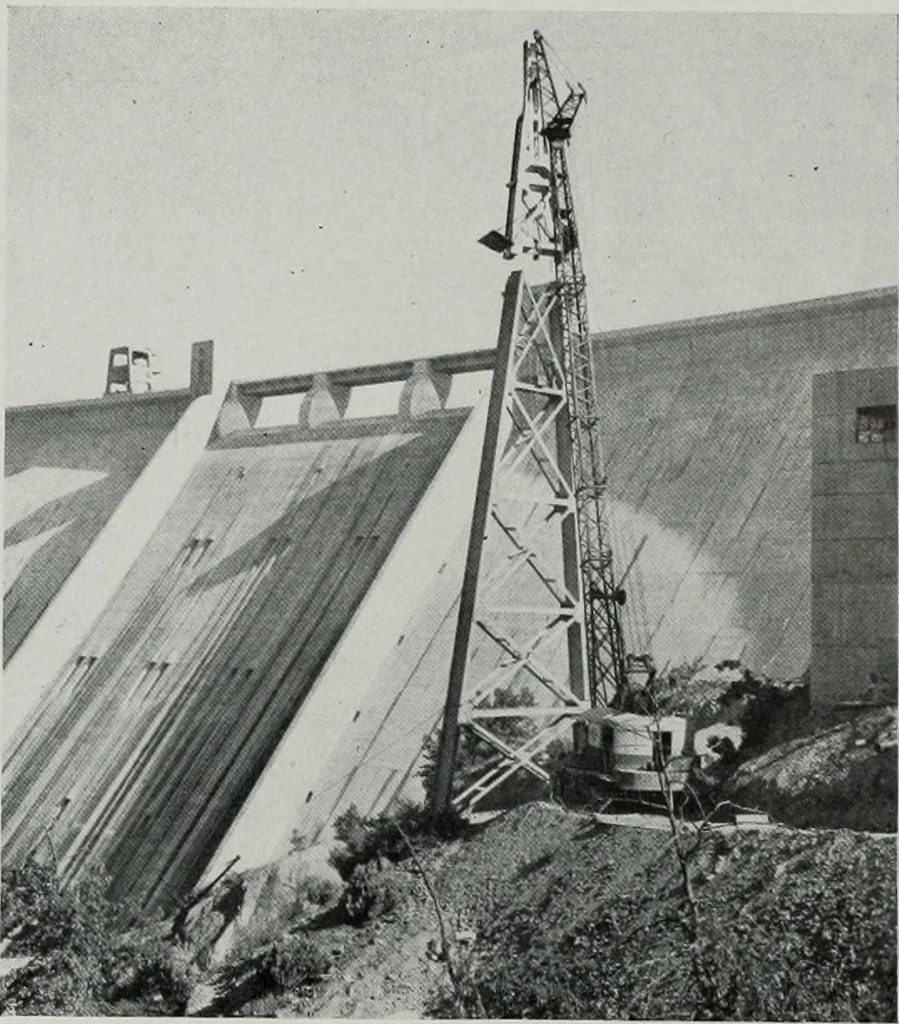 An illustration from Architect and engineer, 1905, leaf 66