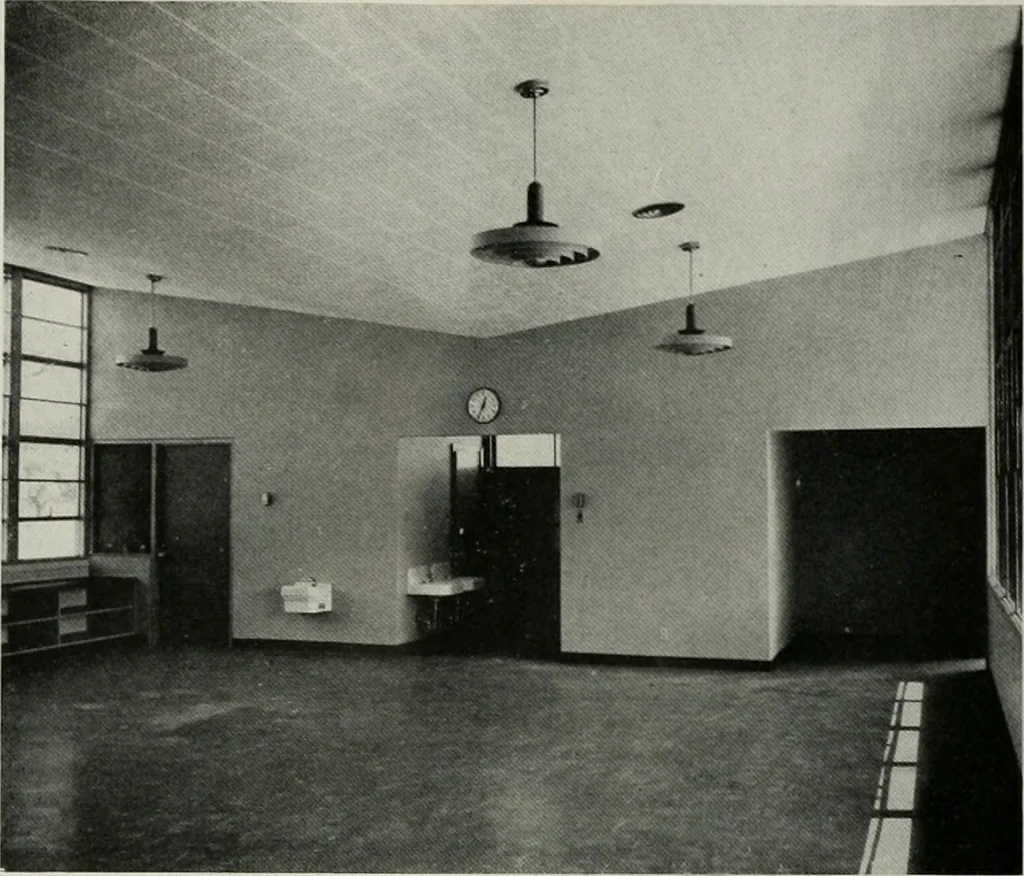 An illustration from Architect and engineer, 1905, leaf 18