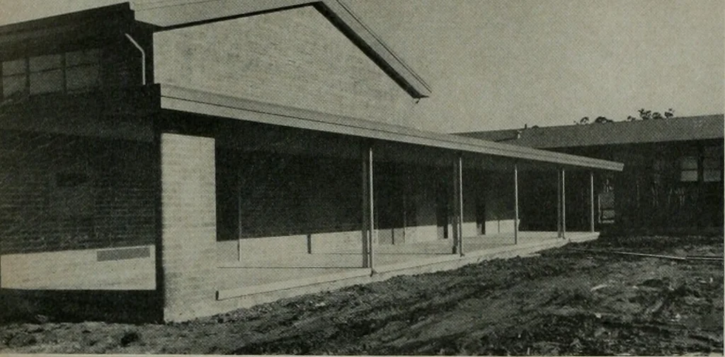 An illustration from Architect and engineer, 1905, leaf 203