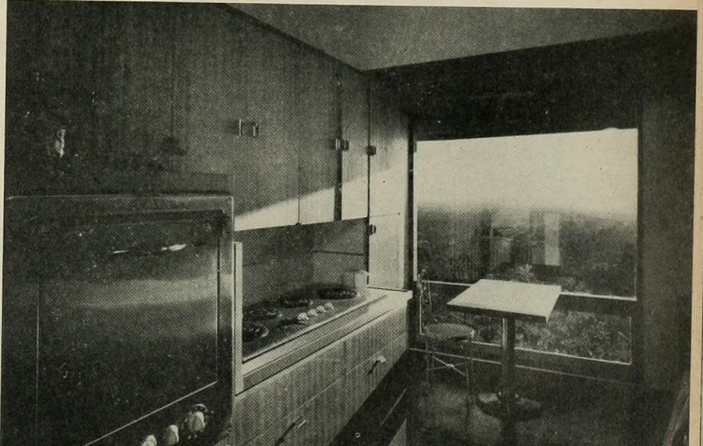 An illustration from Architect and engineer, 1905, leaf 262