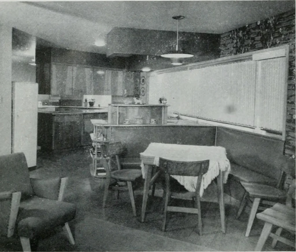 An illustration from Architect and engineer, 1905, leaf 117