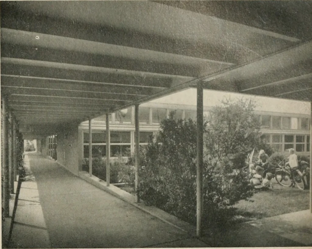 An illustration from Architect and engineer, 1905, leaf 160