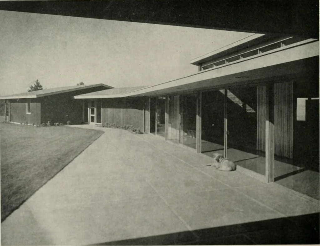An illustration from Architect and engineer, 1905, leaf 17