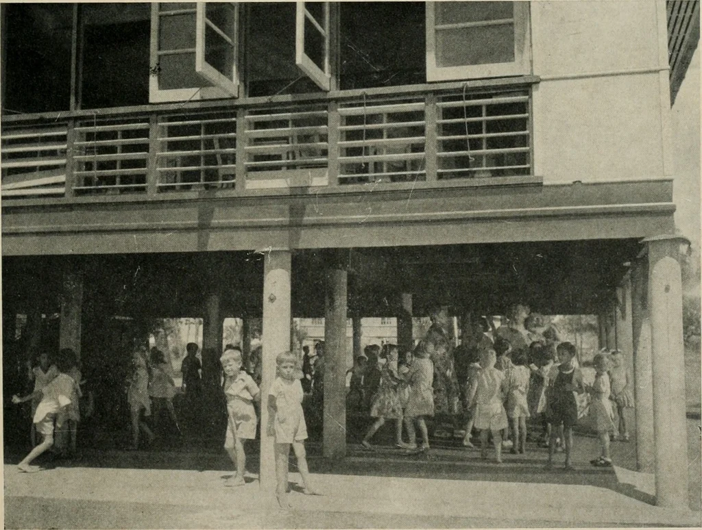 An illustration from Architect and engineer, 1905, leaf 268