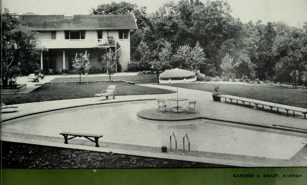 An illustration from Architect and engineer, 1905, leaf 298